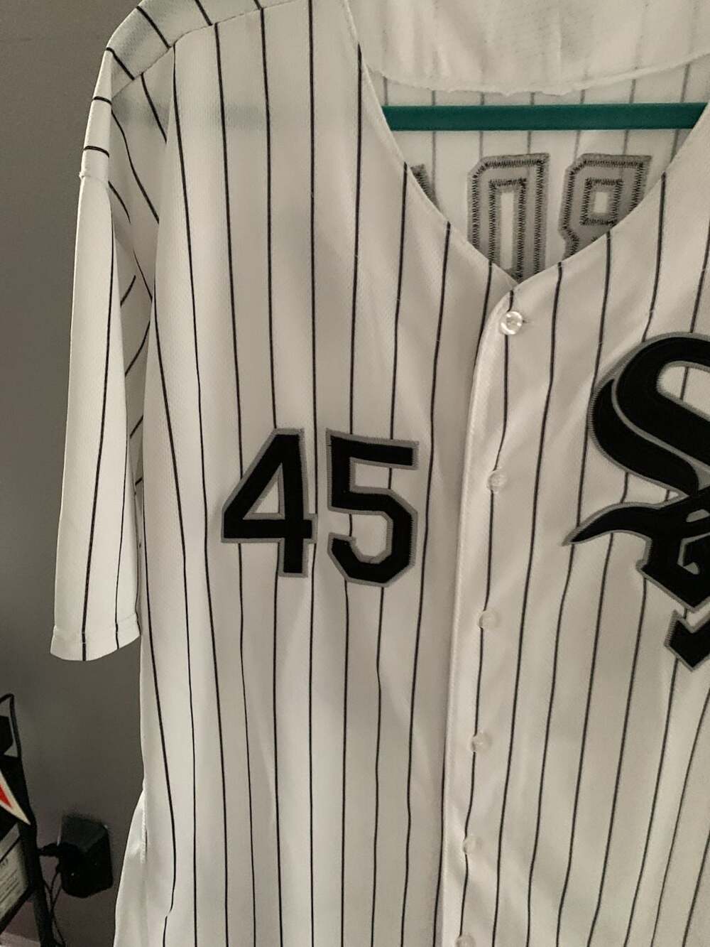 Majestic Authentic Chicago White Sox Michael Jordan #45 Pinstripe Baseball Jerse - Picture 4 of 6